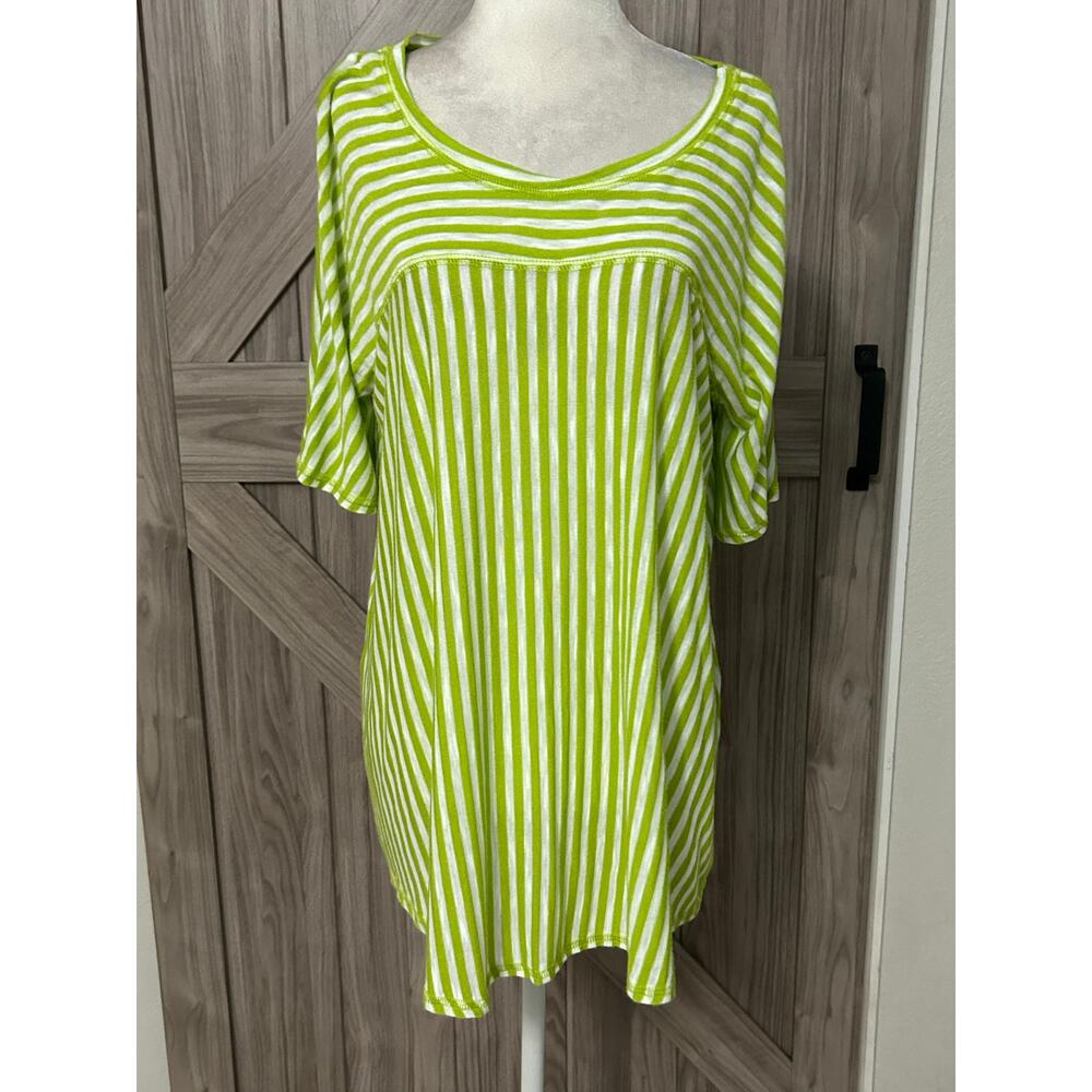 Kim Rogers Petite PXL green striped short sleeve top